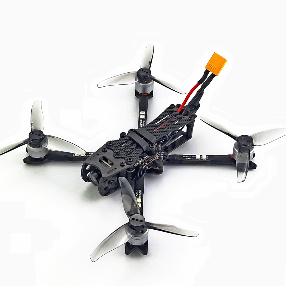 DarwinFPV Baby Ape Pro V3 142m - Drone Kit Racing avis et prix